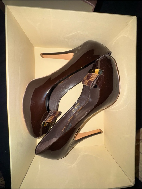 Louis Vuitton Shoes - Louis Vuitton Brown Patent Leather High Heel Pumps with Bow Accent
